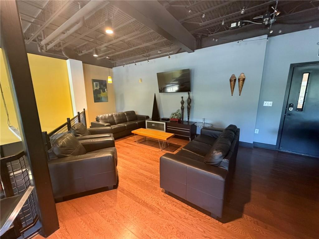 5300 Peachtree Road Unit 504
