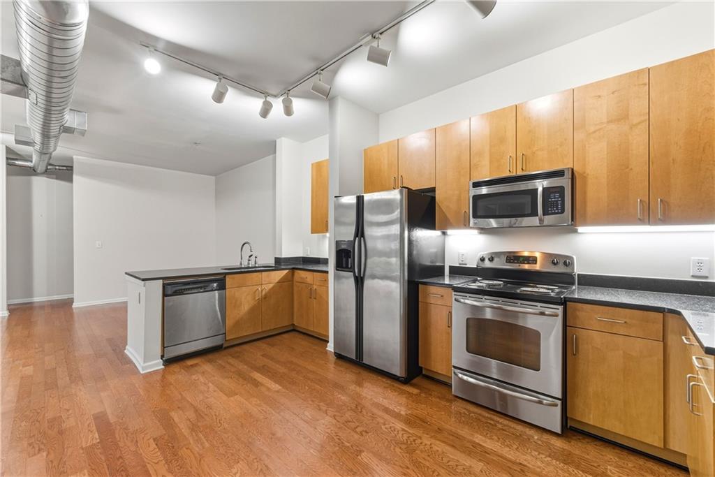 5300 Peachtree Road Unit 504