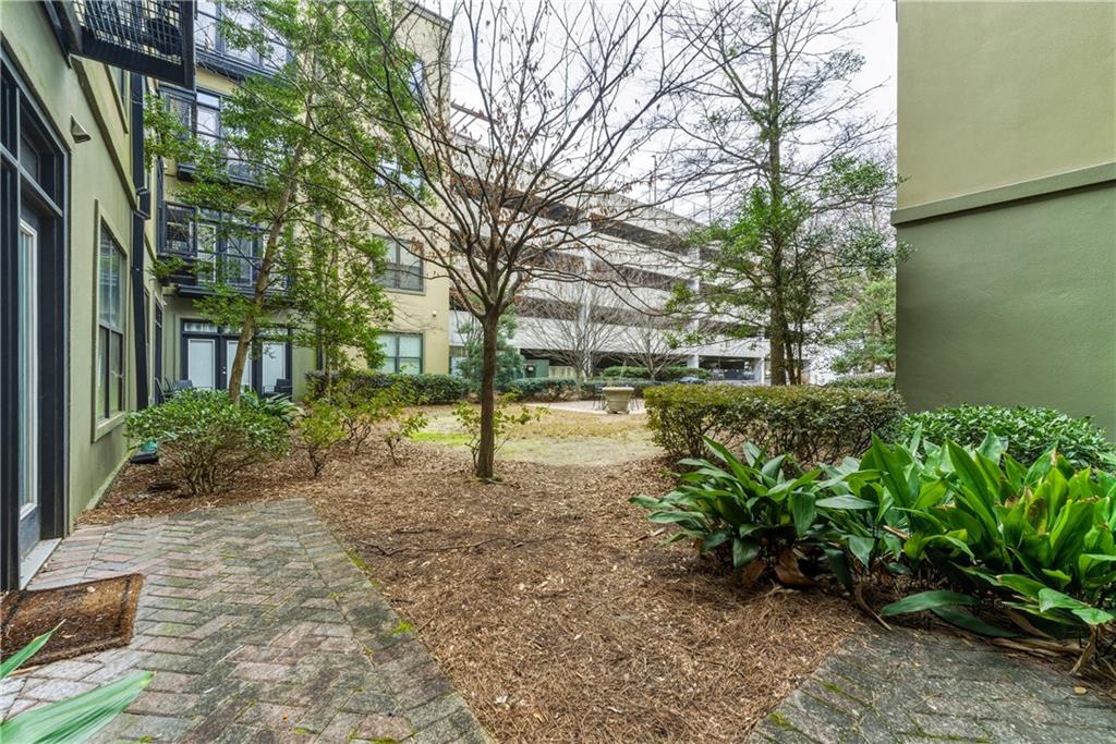 5300 Peachtree Road Unit 504