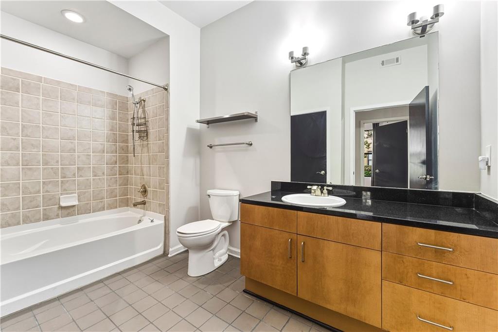 5300 Peachtree Road Unit 504