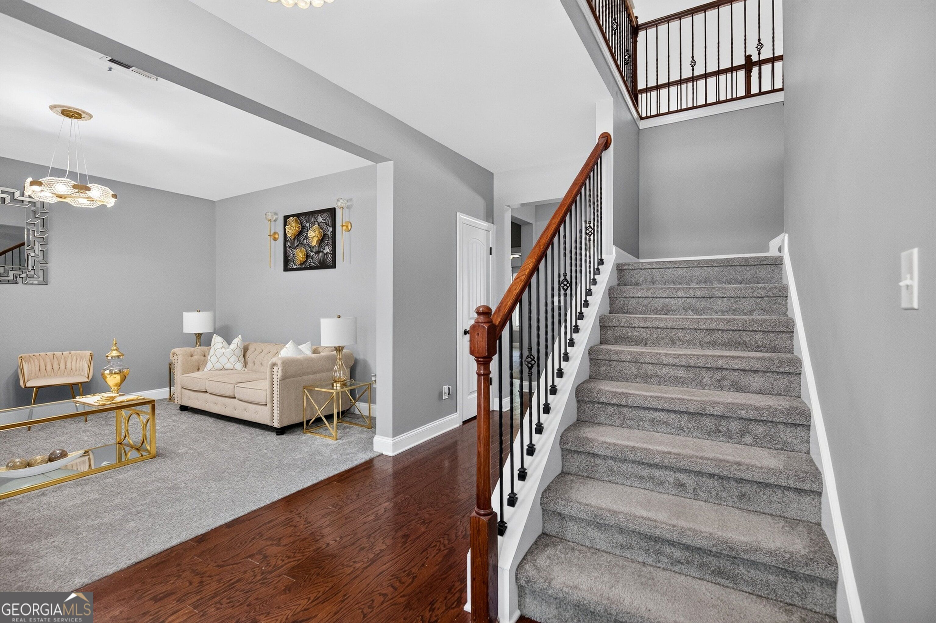 52 Ranan Lane