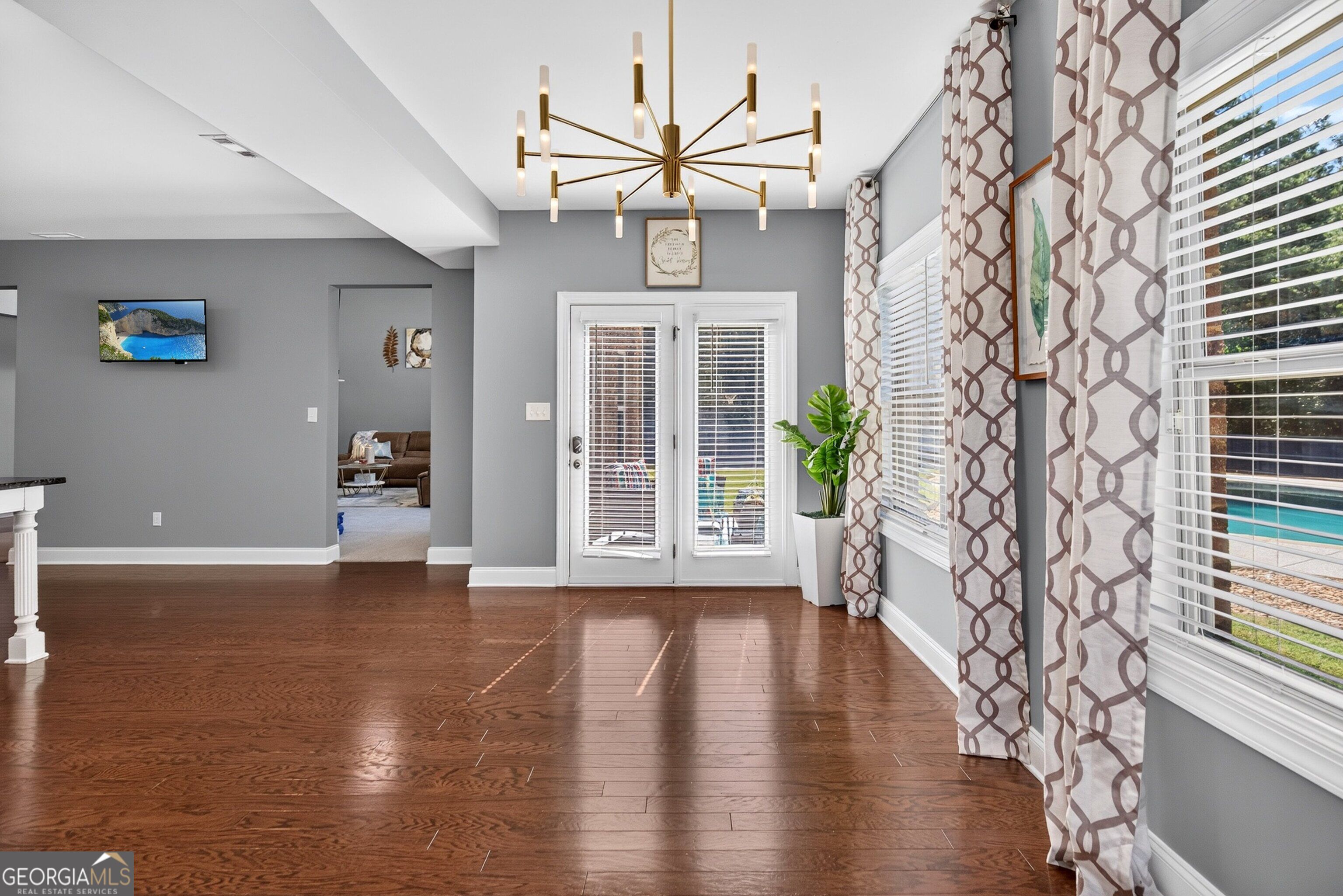 52 Ranan Lane