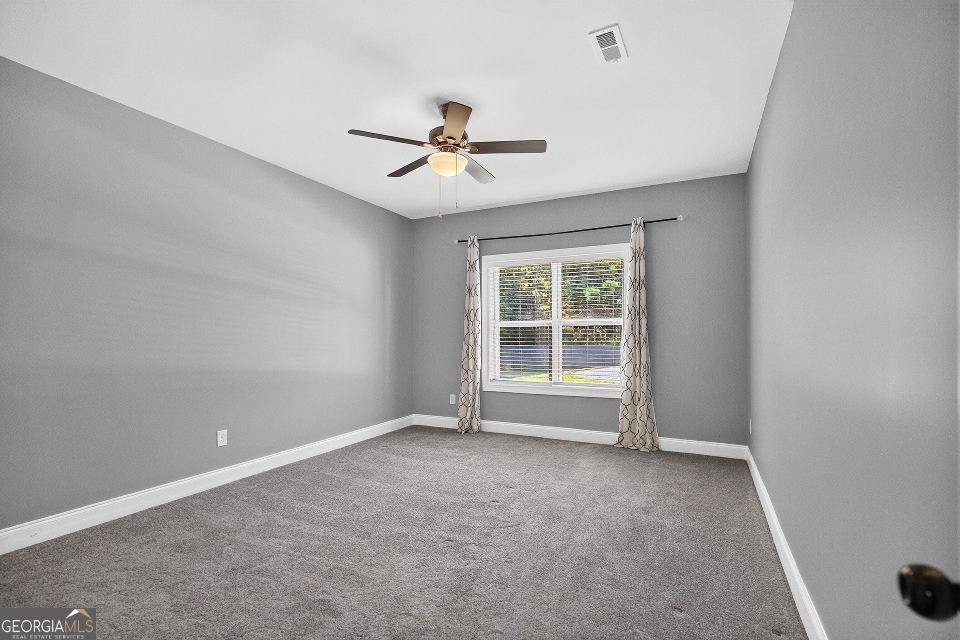 52 Ranan Lane
