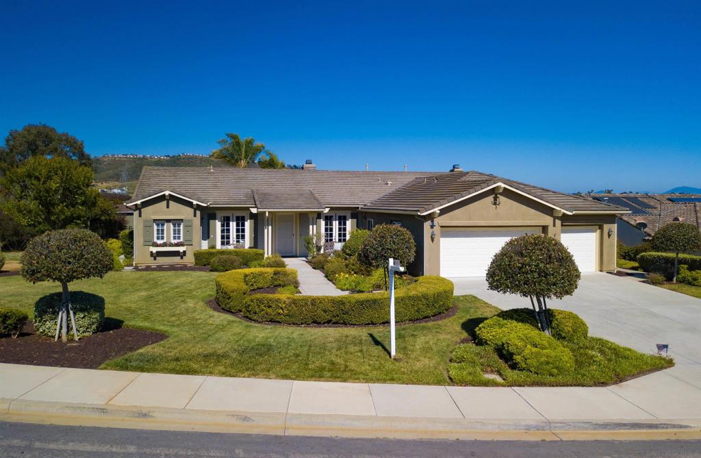 1349 Deerbrook Dr