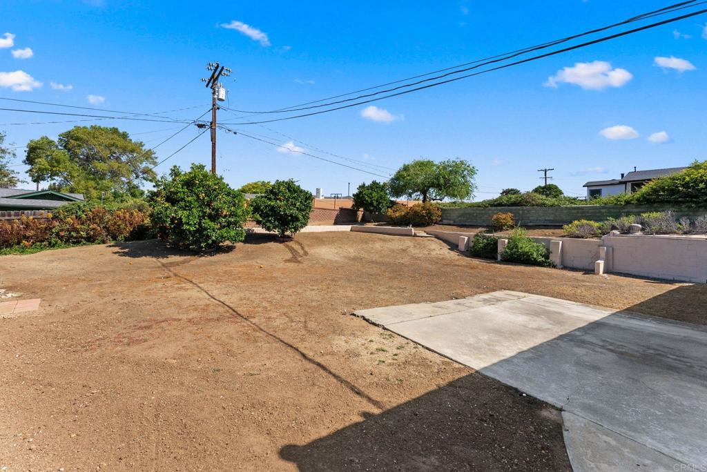 635 Pine Tree Lane