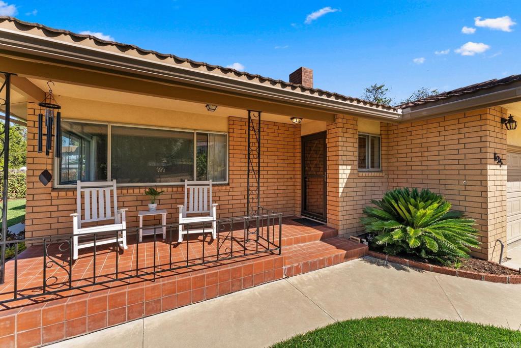 635 Pine Tree Lane