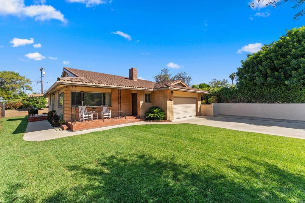 635 Pine Tree Lane