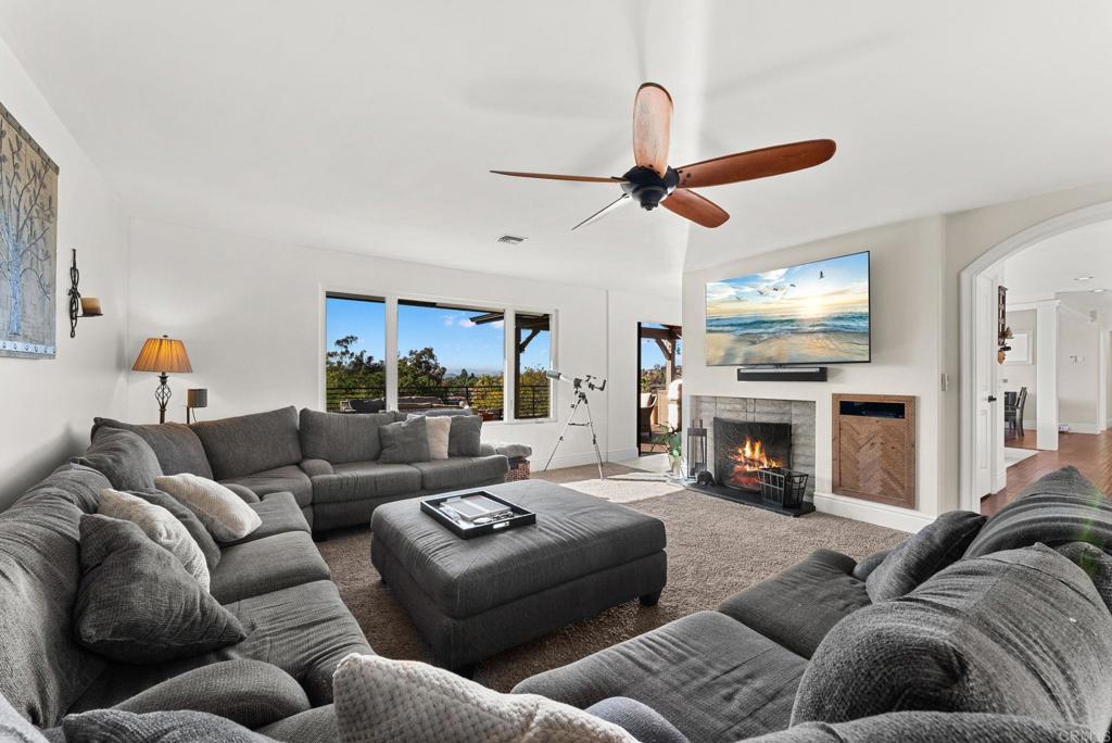 1782 Alta Vista Drive