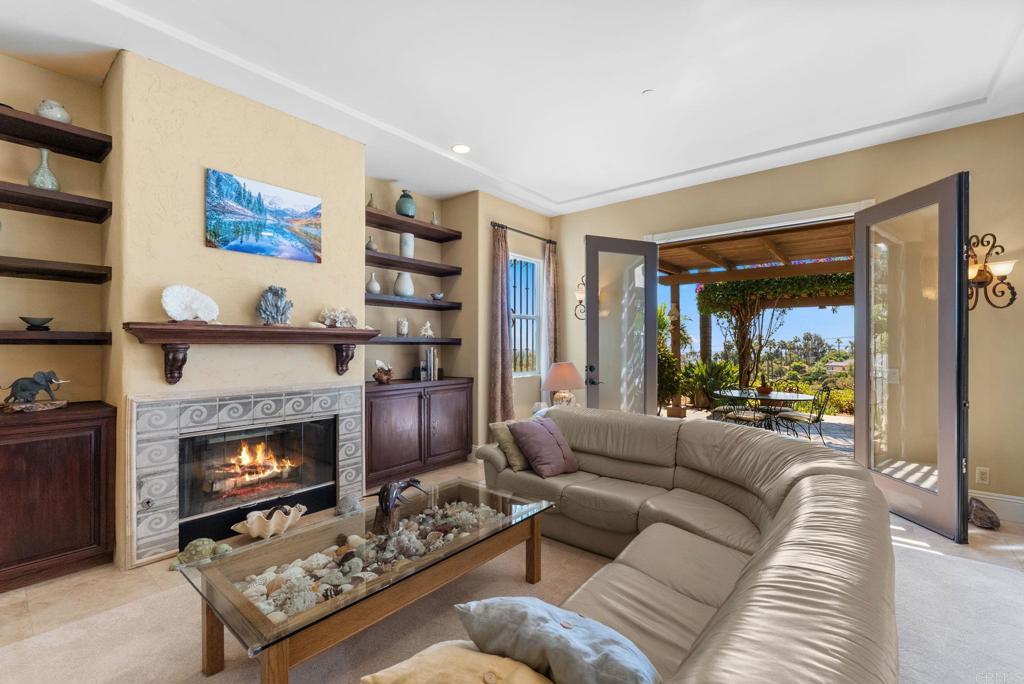 1829 Elevado Road