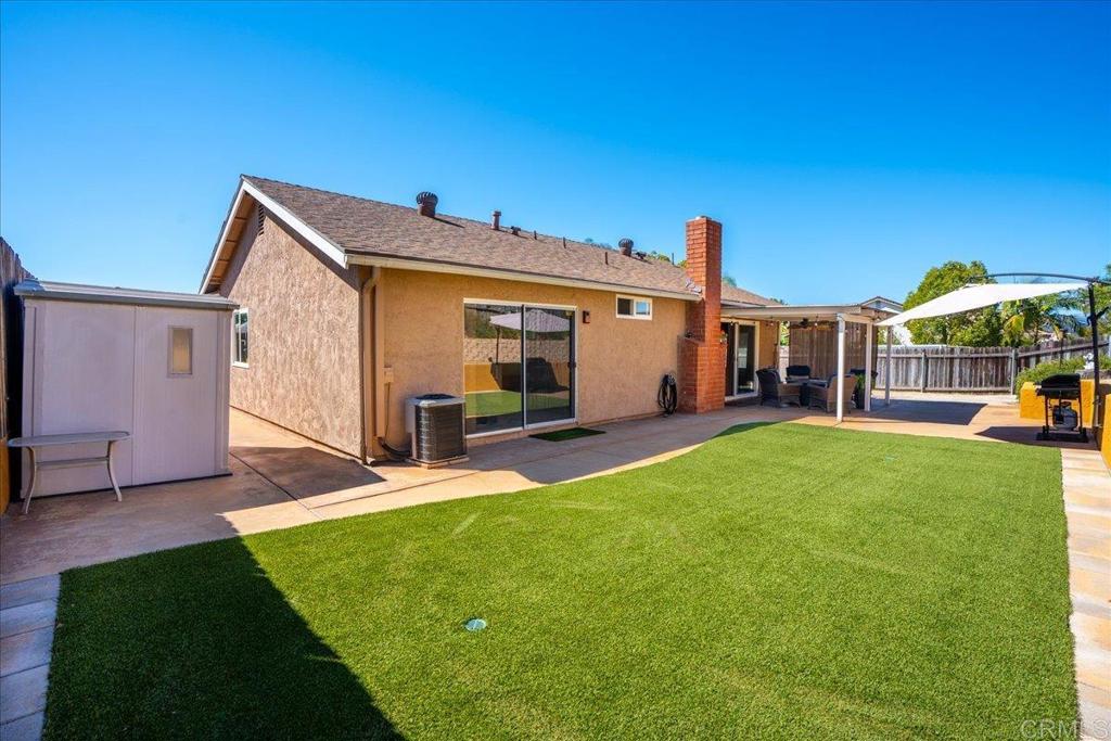 329 Calle Adela