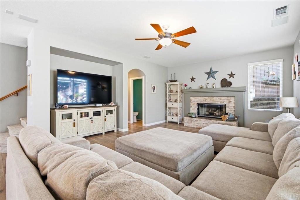 937 Westport Lane