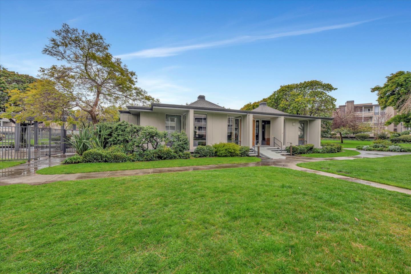 1081 Beach Park Boulevard Unit: 202