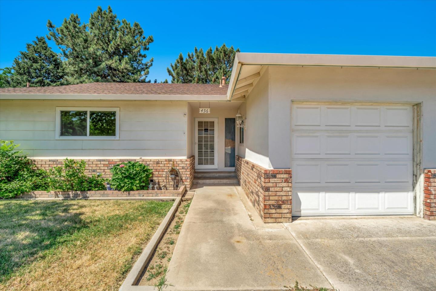 456 Olson CT