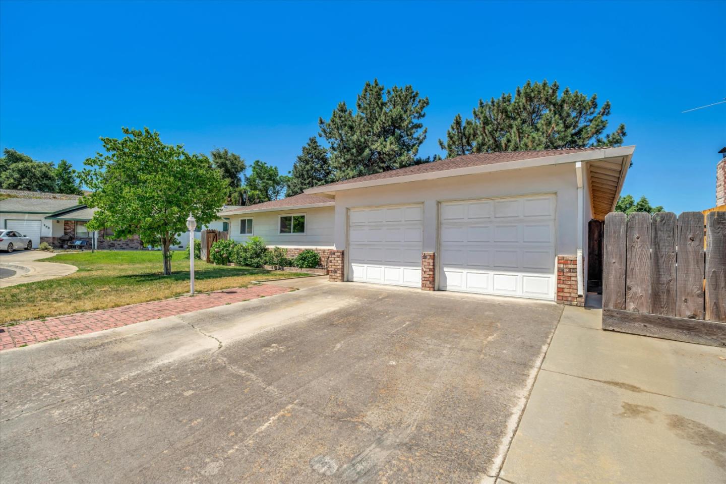 456 Olson CT