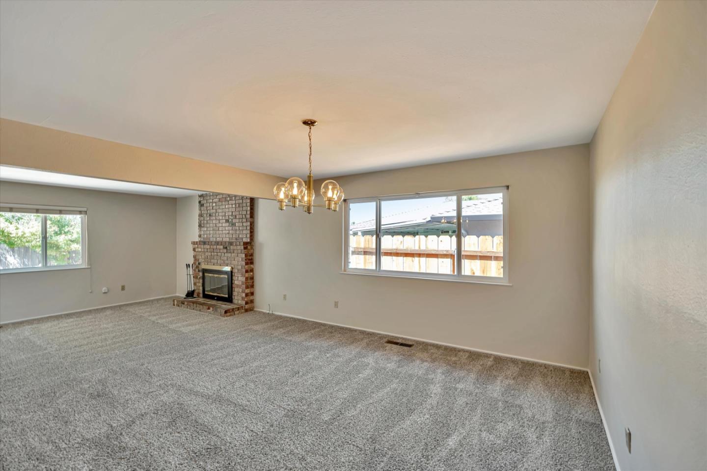 456 Olson CT