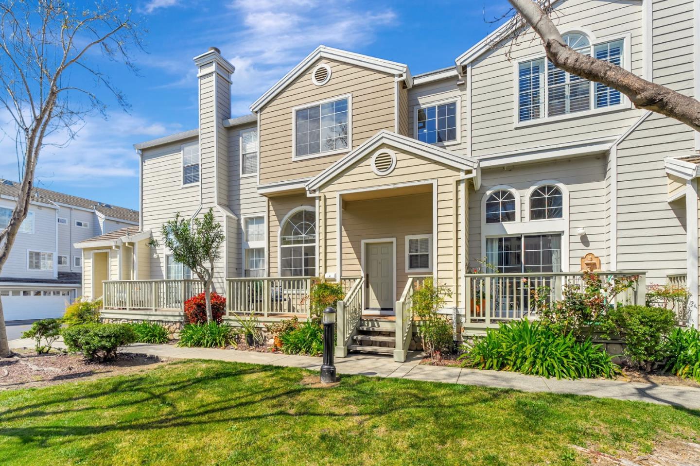 4 Passage LN