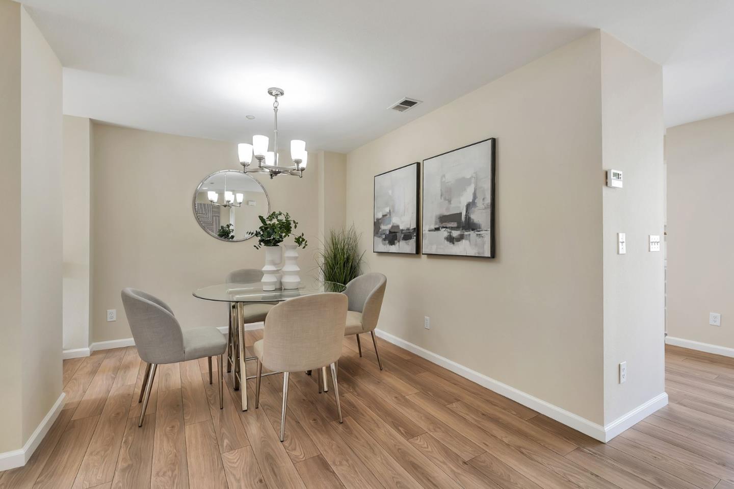 4 Passage LN