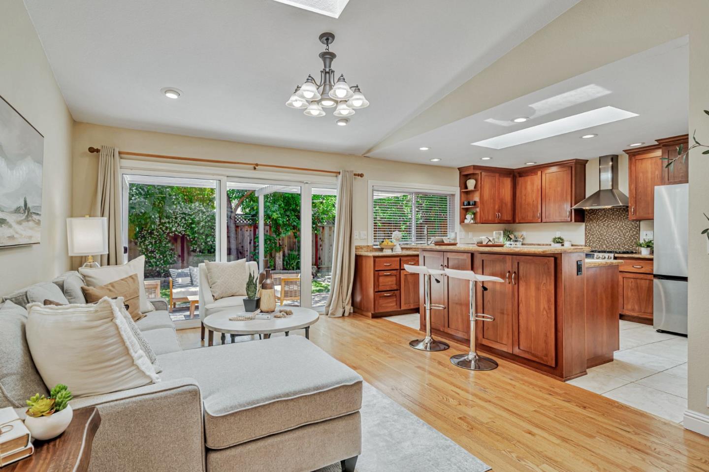 4818 Knox Gate Court