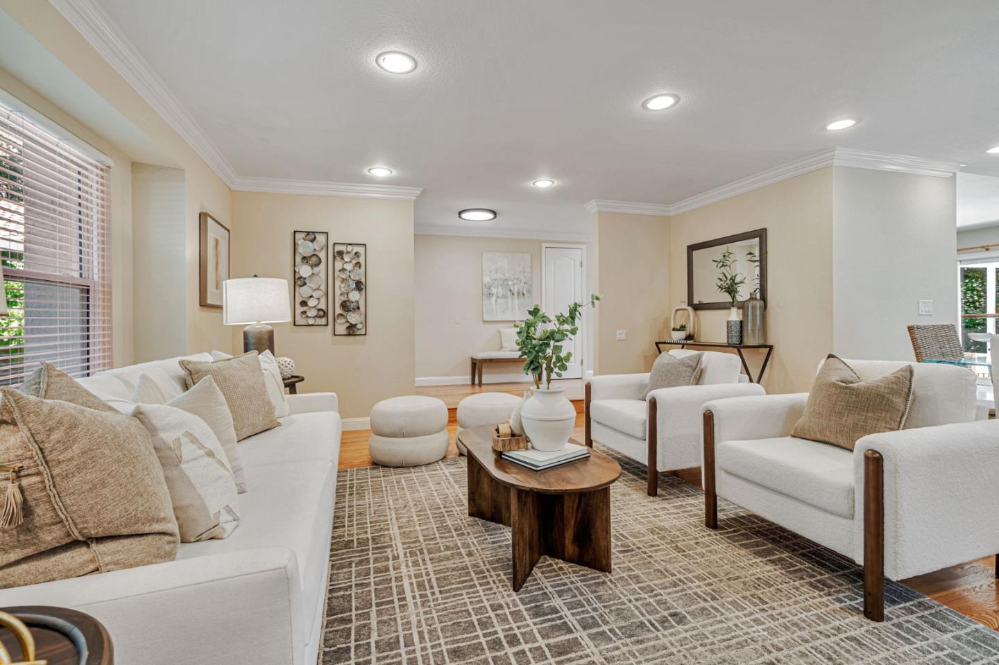 4818 Knox Gate Court