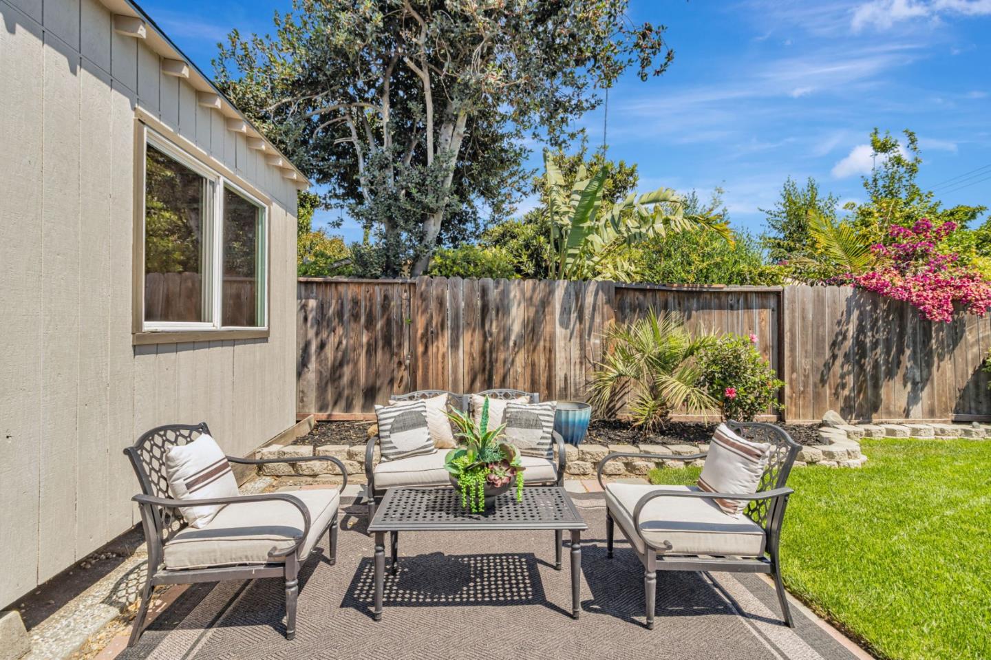 24836 Woodacre Avenue