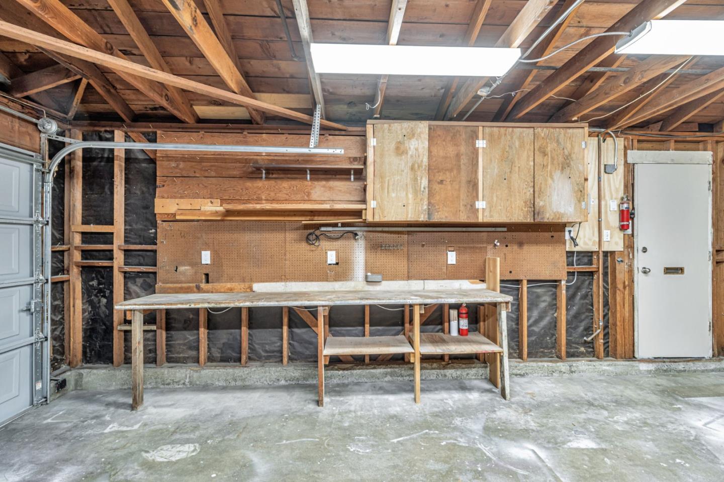 24836 Woodacre Avenue