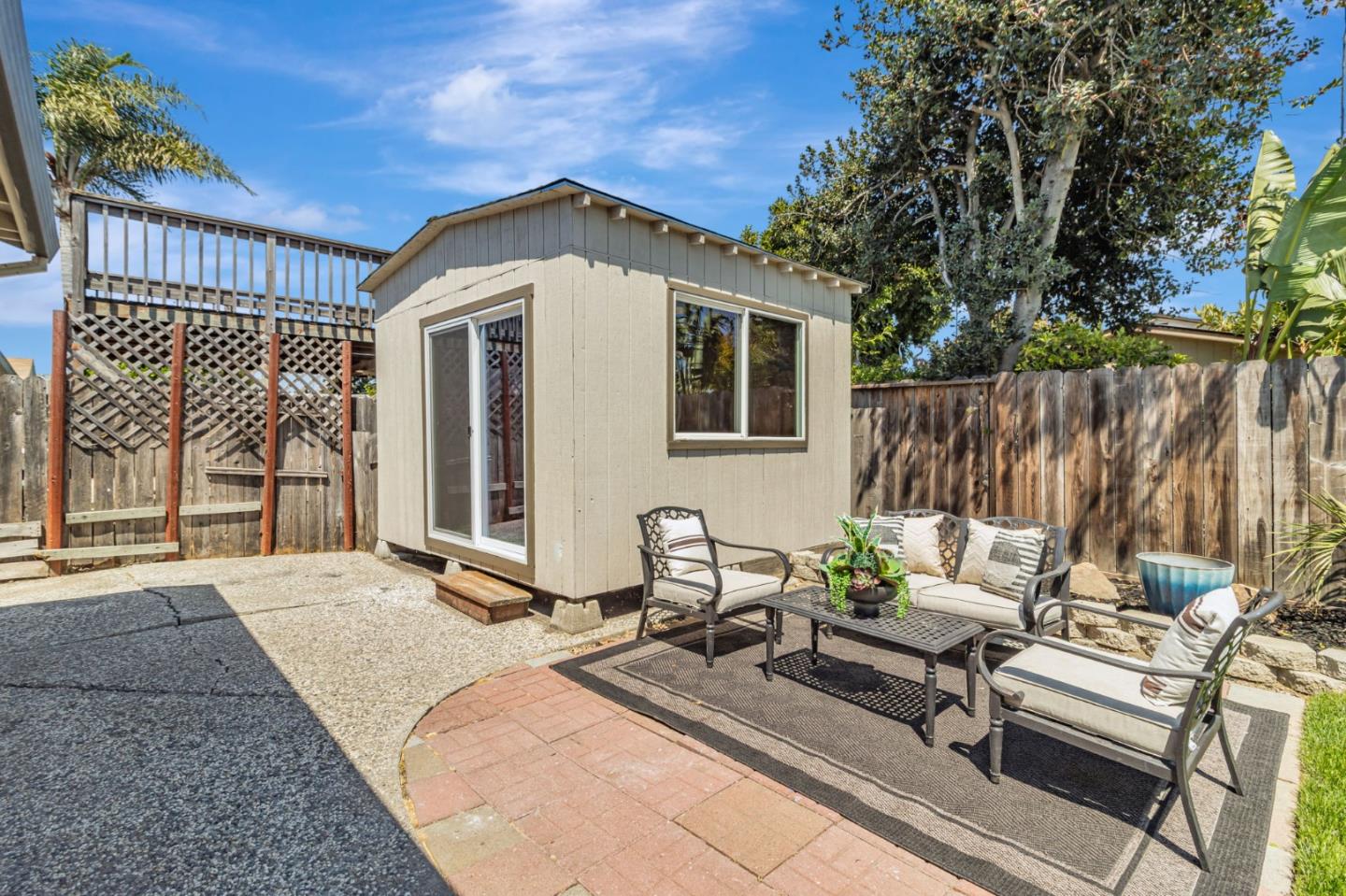 24836 Woodacre Avenue