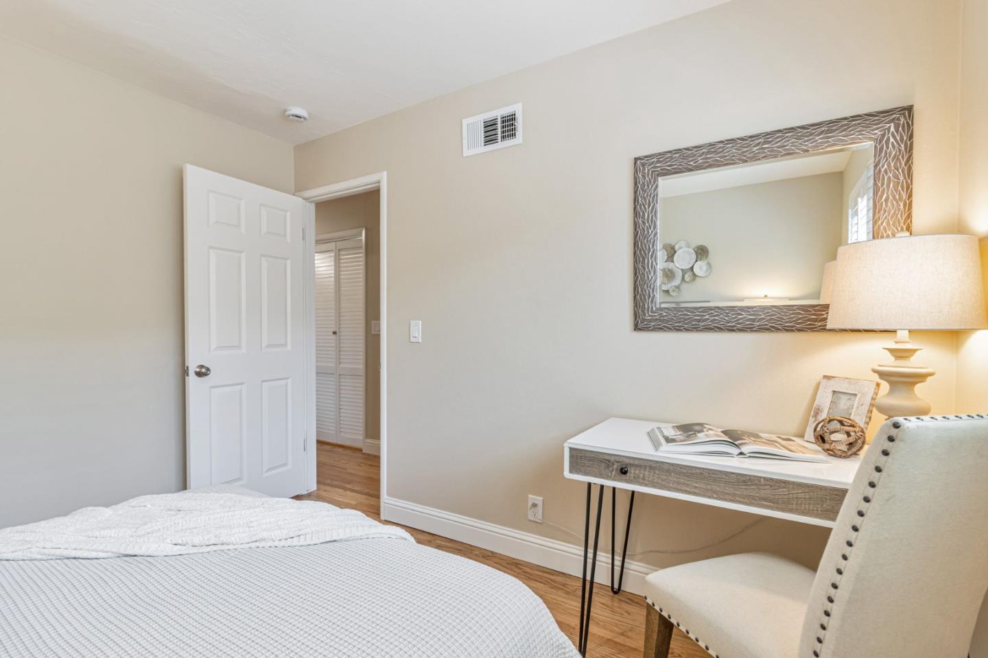 24836 Woodacre Avenue