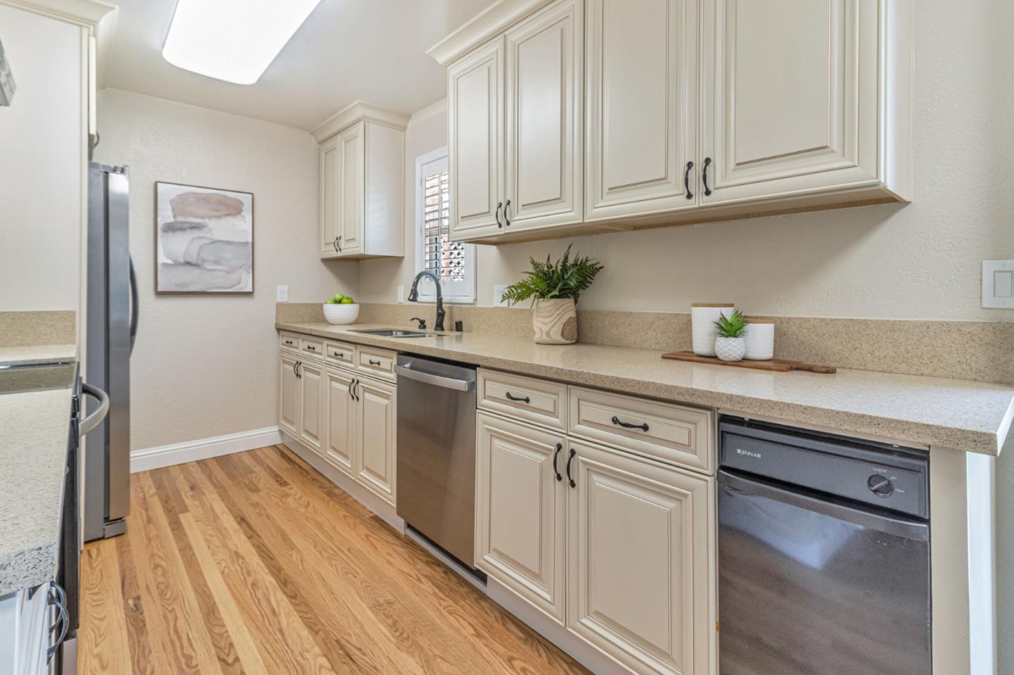 24836 Woodacre Avenue