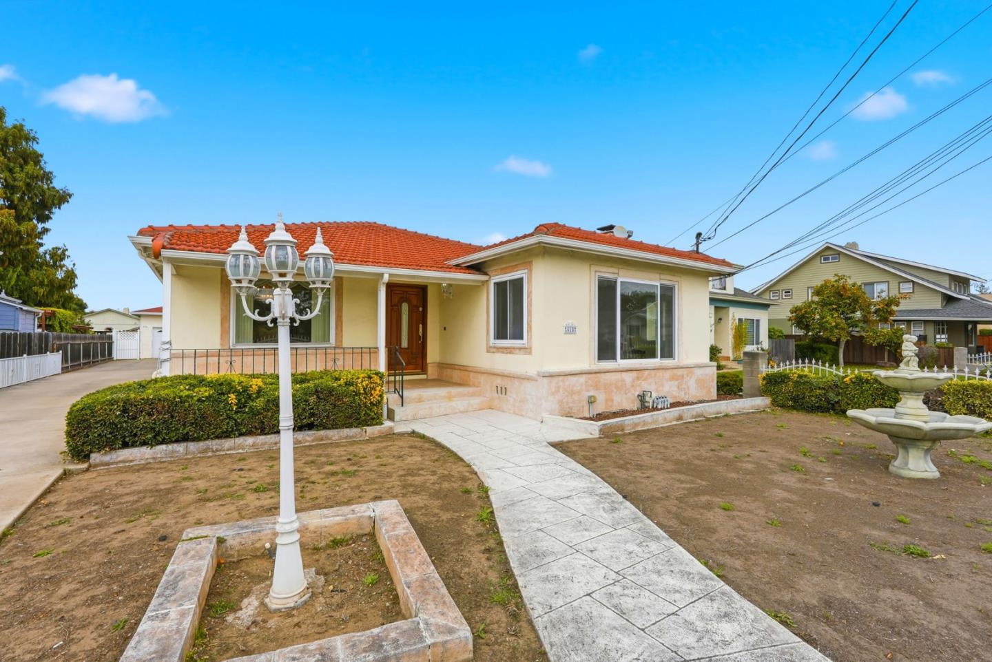 418 Sybil Avenue