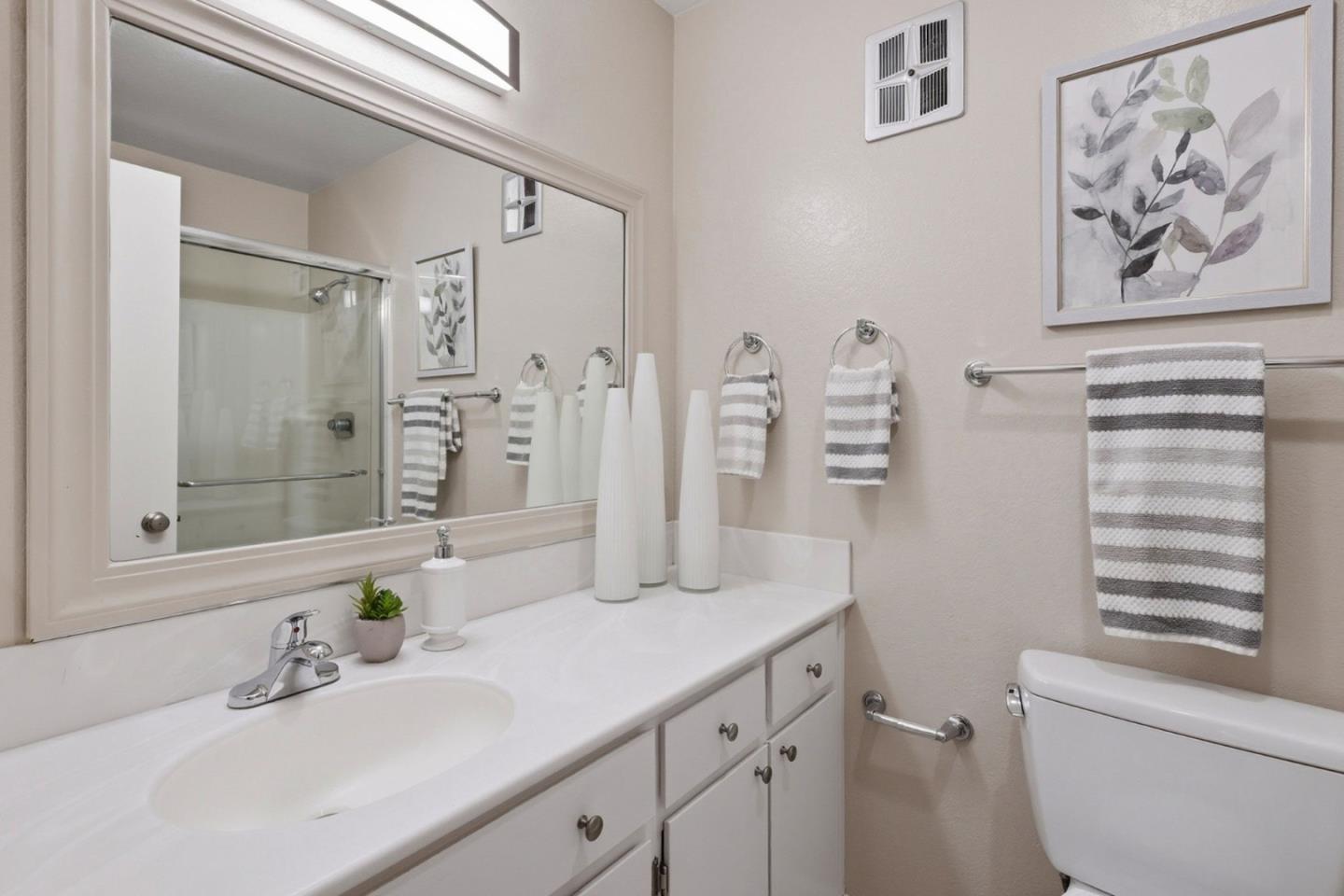 916 Beach Park Boulevard 65