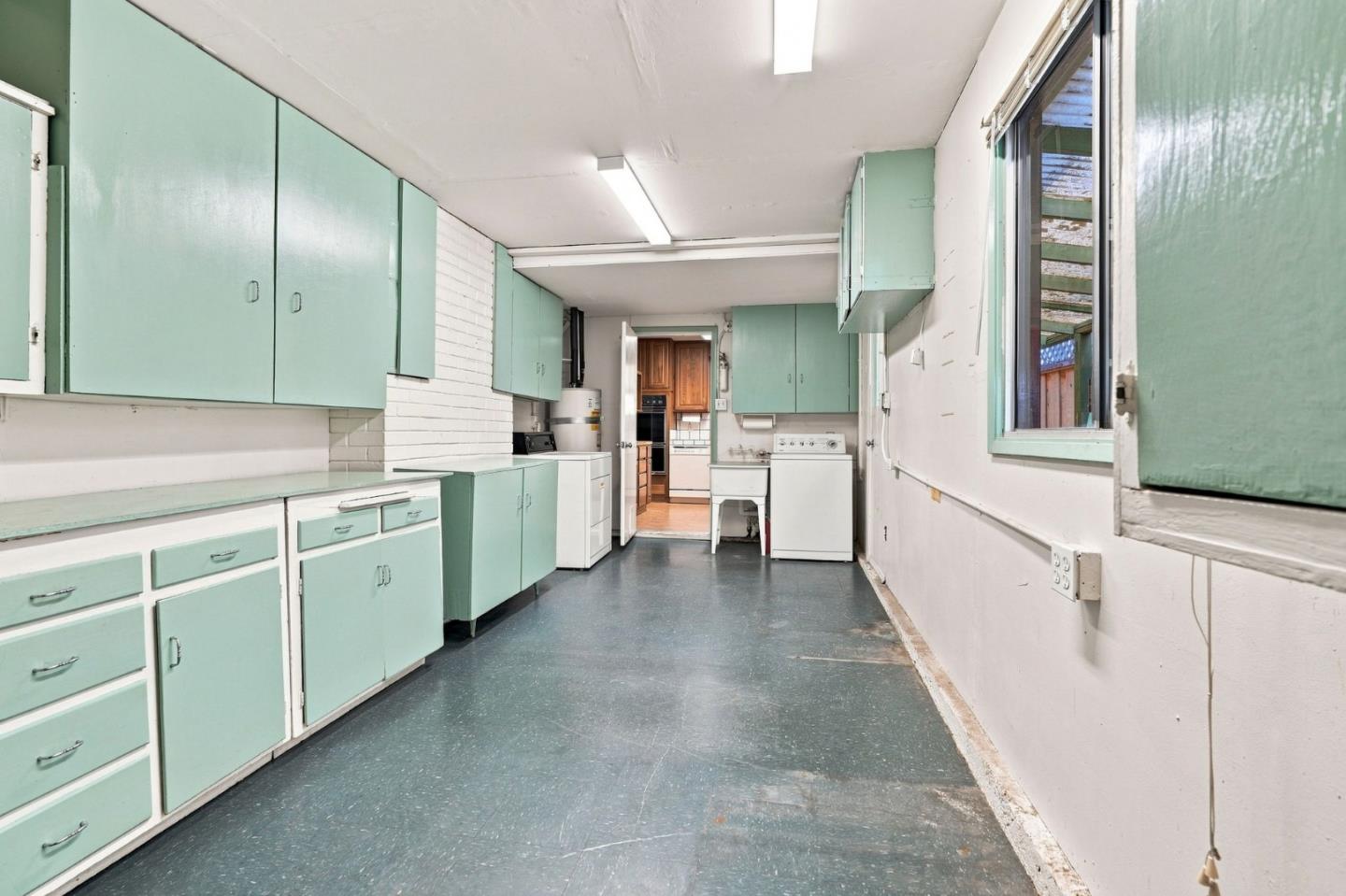333 G ST