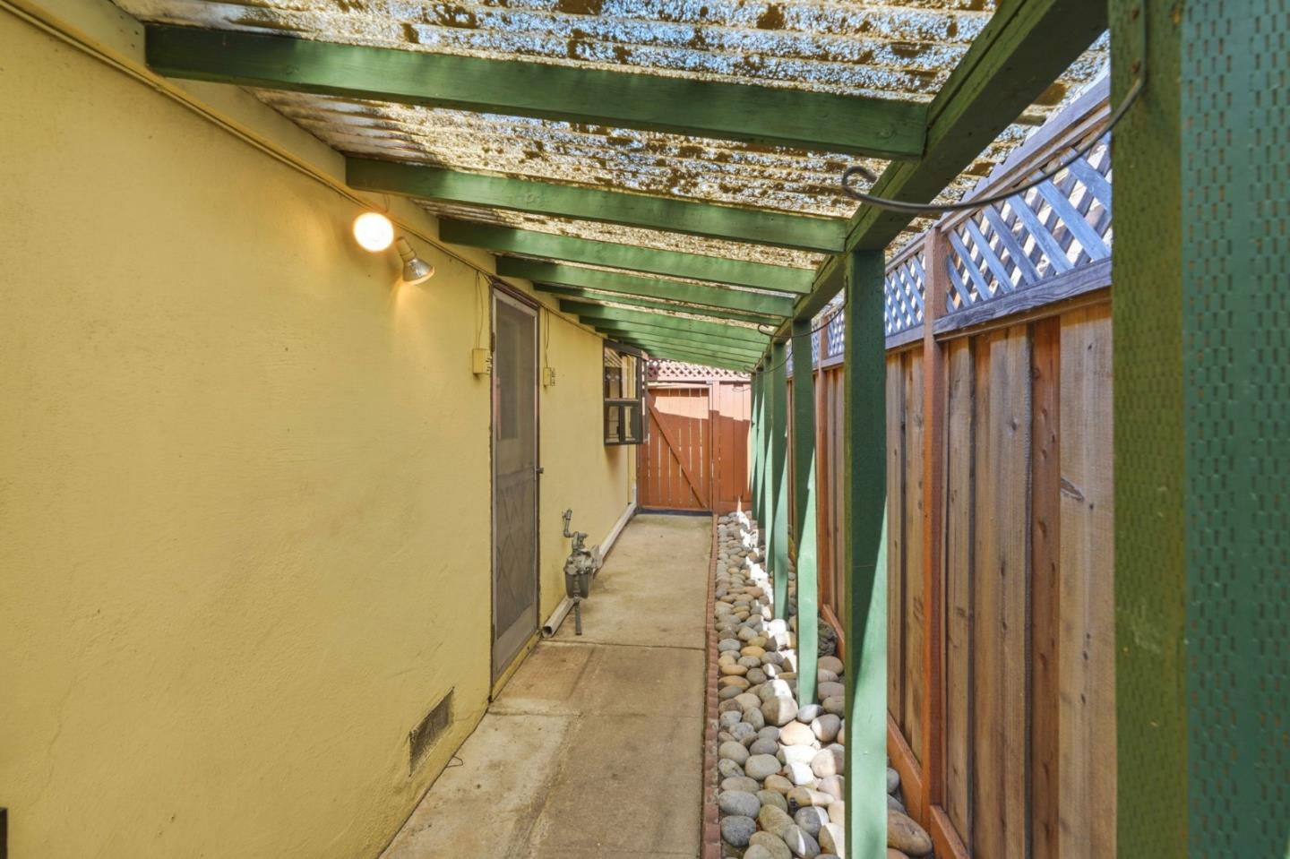 333 G ST
