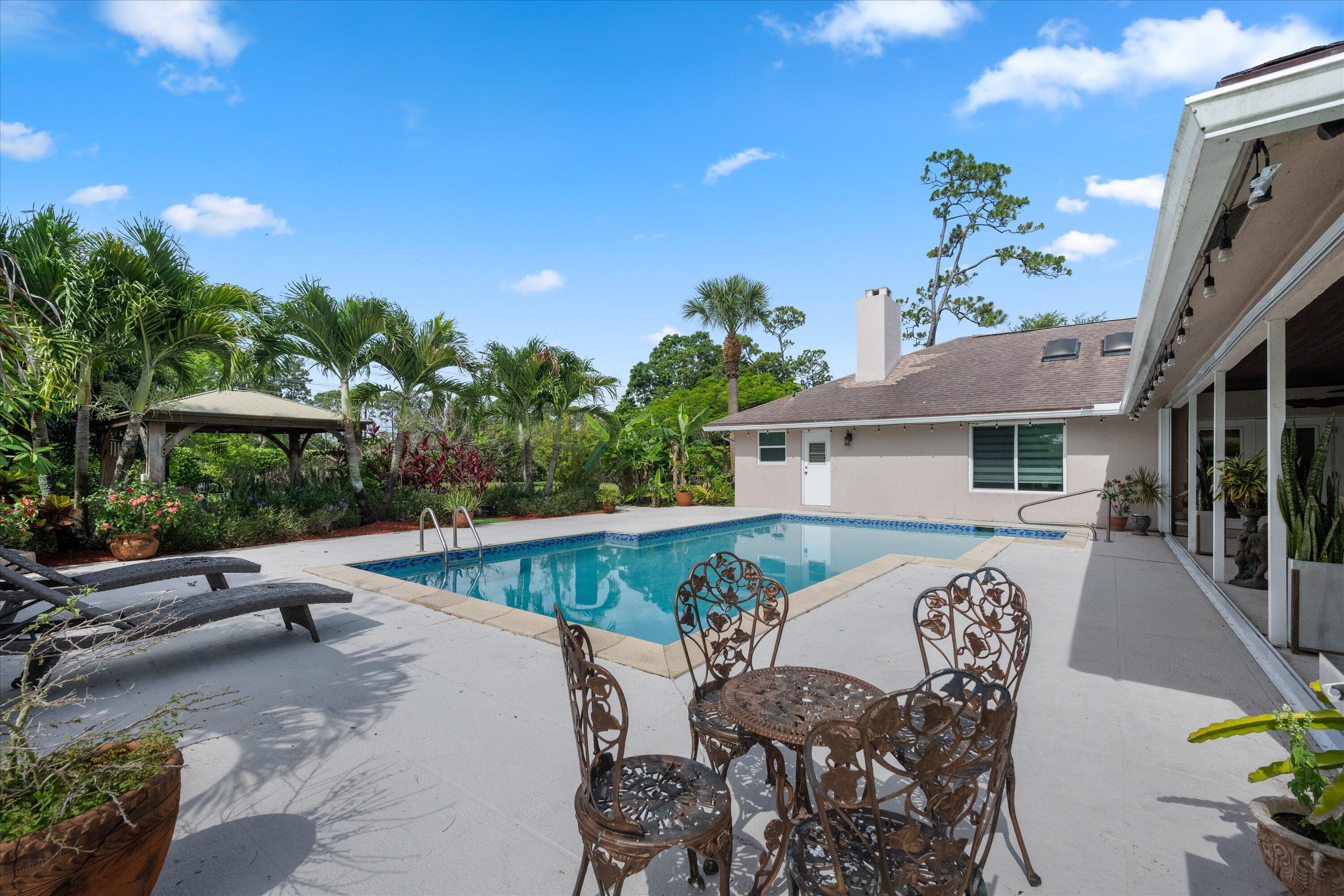 13175 Doubletree Circle