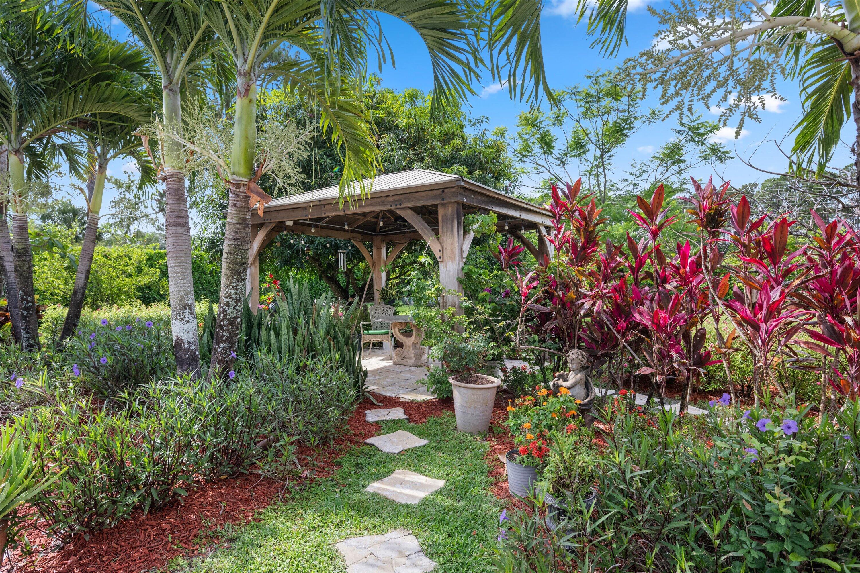 13175 Doubletree Circle