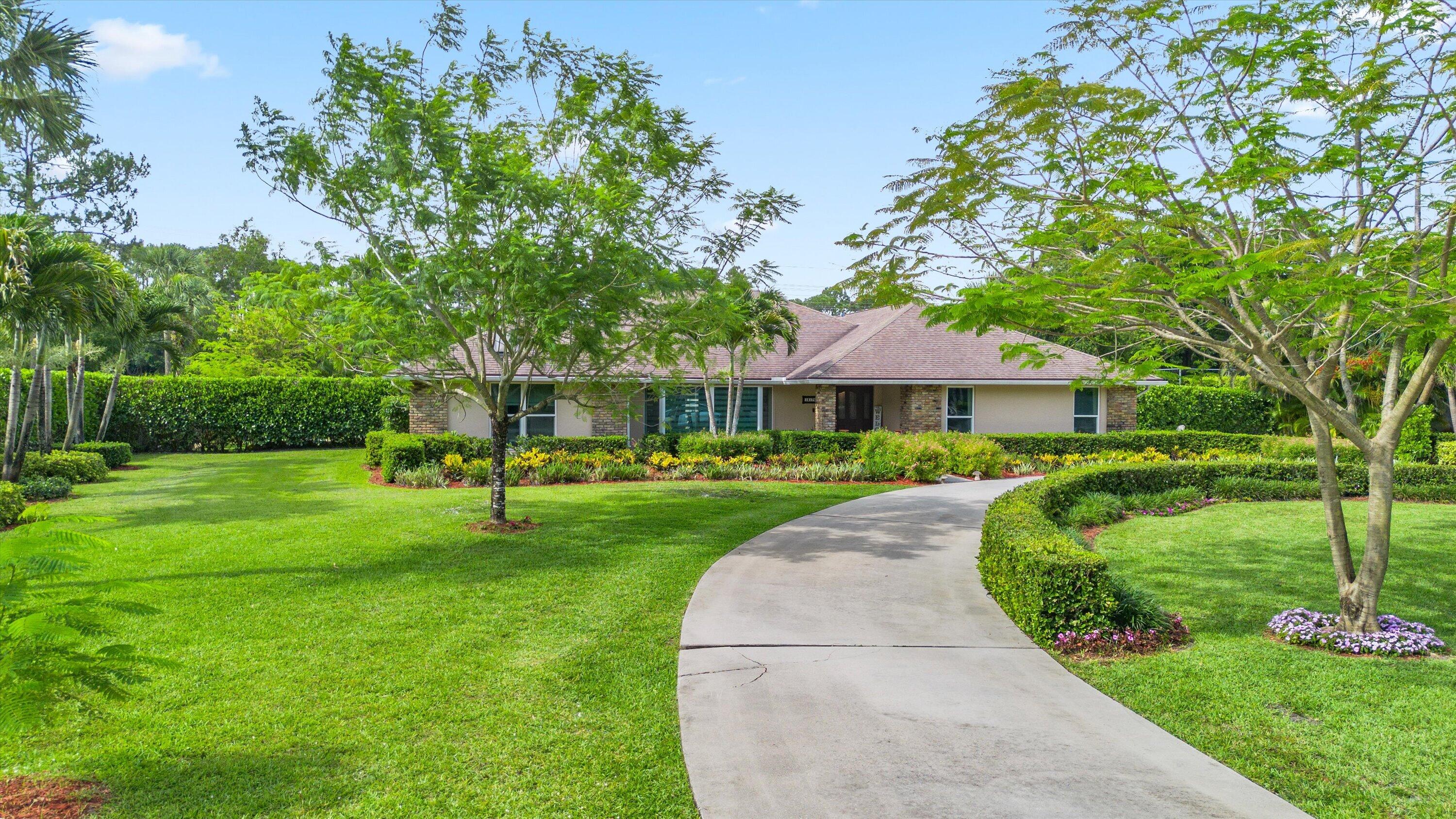 13175 Doubletree Circle