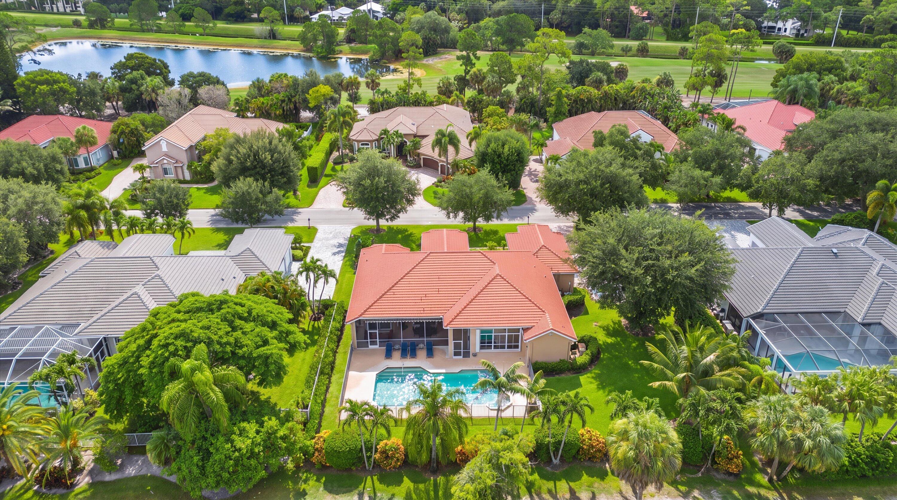 893 FOREST GLEN Lane