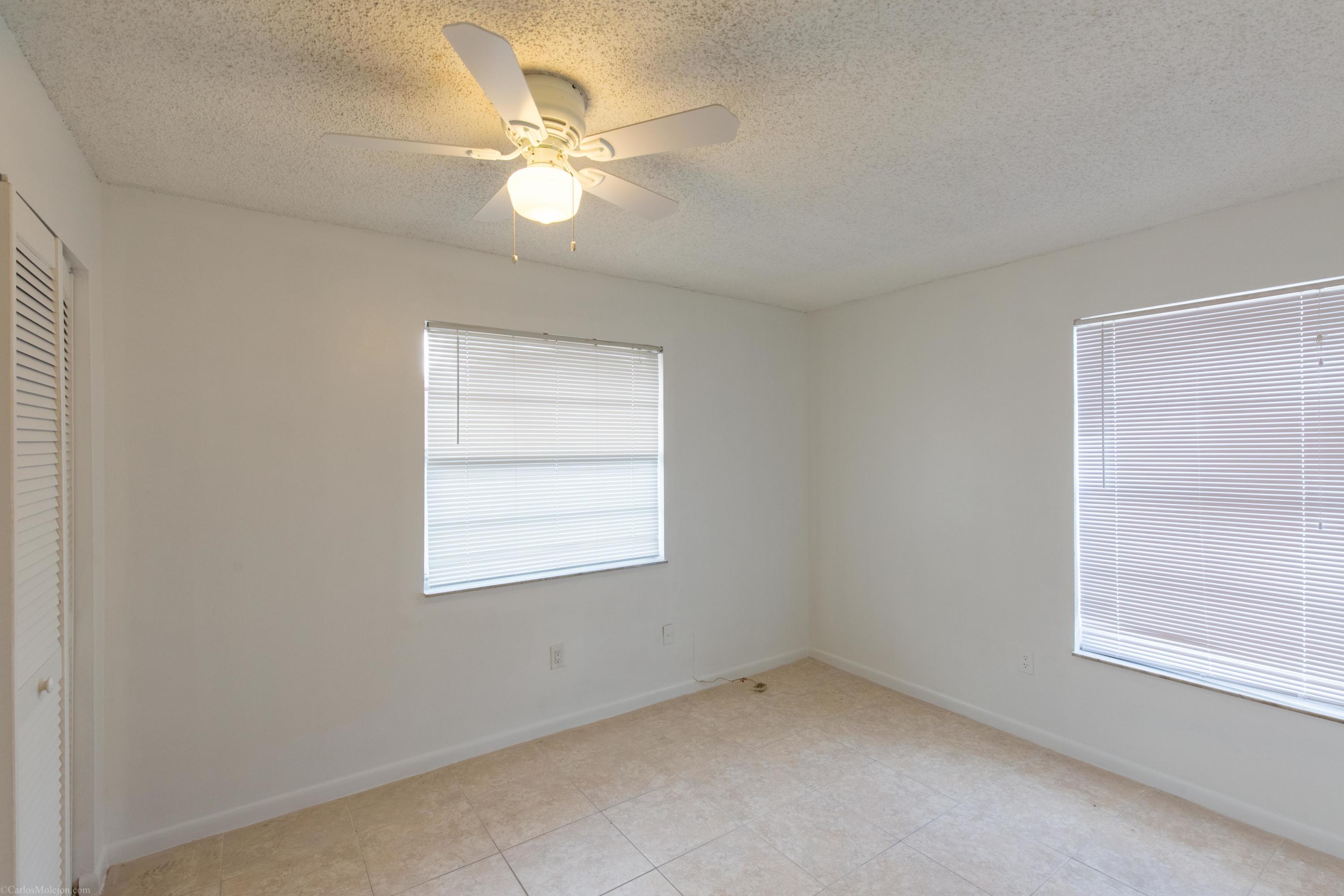 1348 Riverside Circle