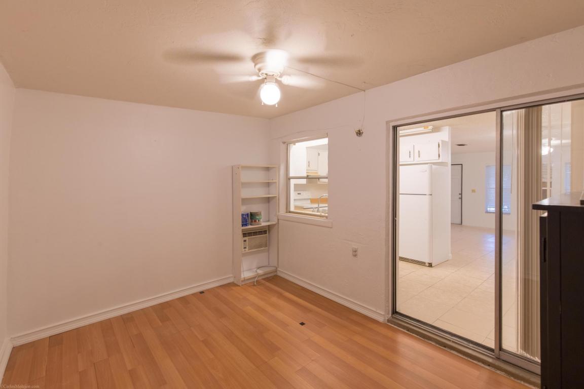 1348 Riverside Circle