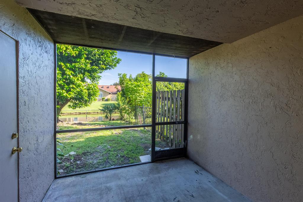 13785 Bottlebrush Court C