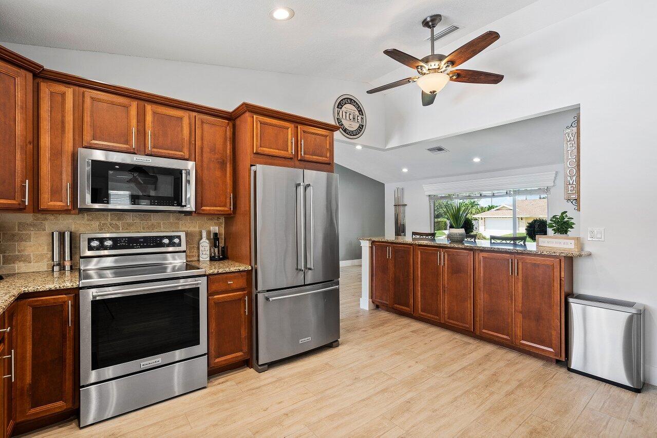 13016 La Mirada Circle
