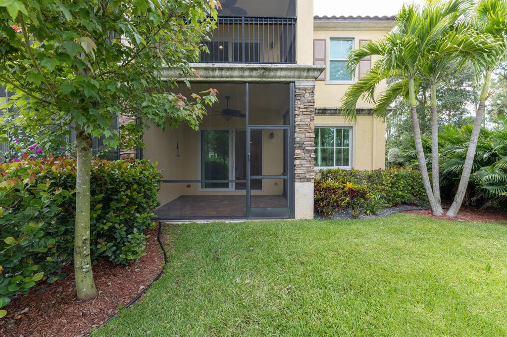 120 Sword Fern Place