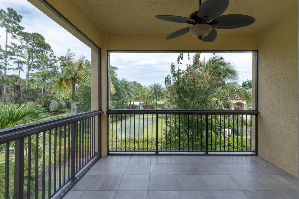 120 Sword Fern Place