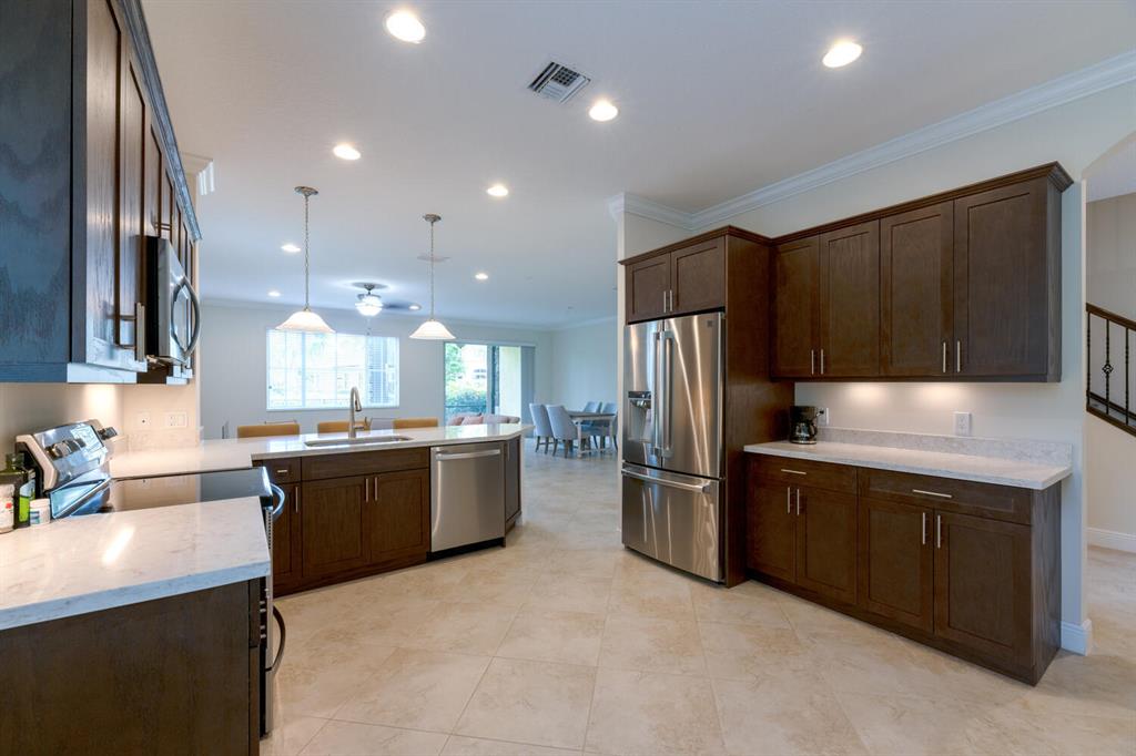 120 Sword Fern Place