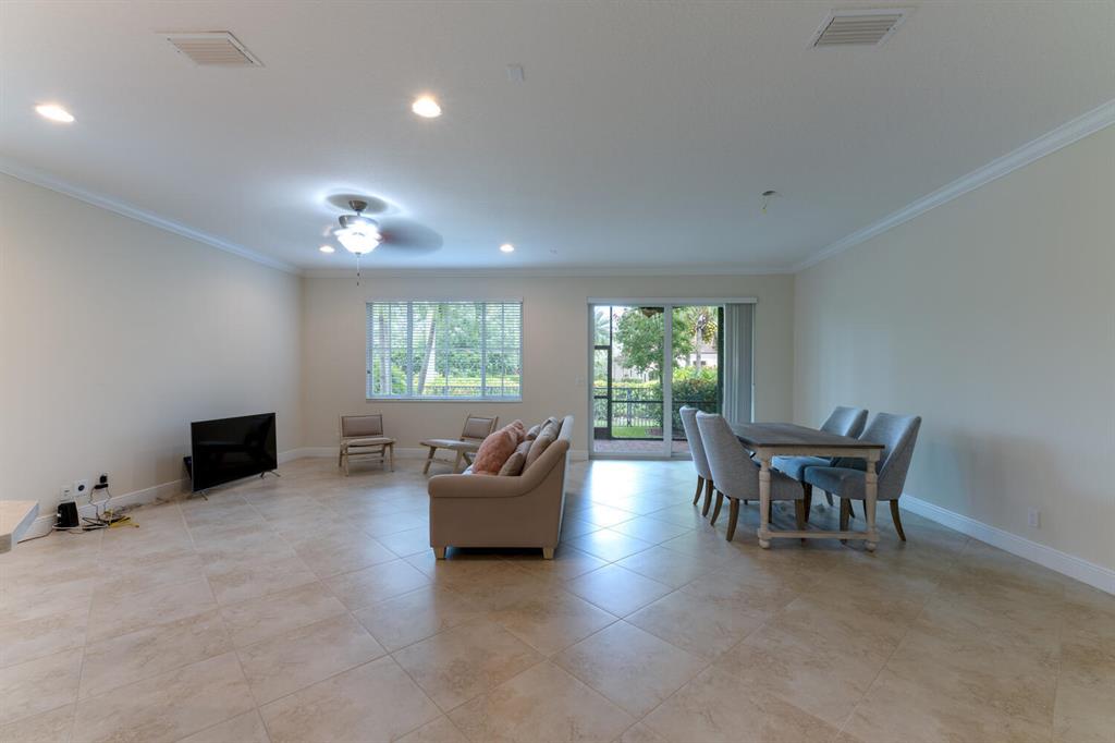 120 Sword Fern Place