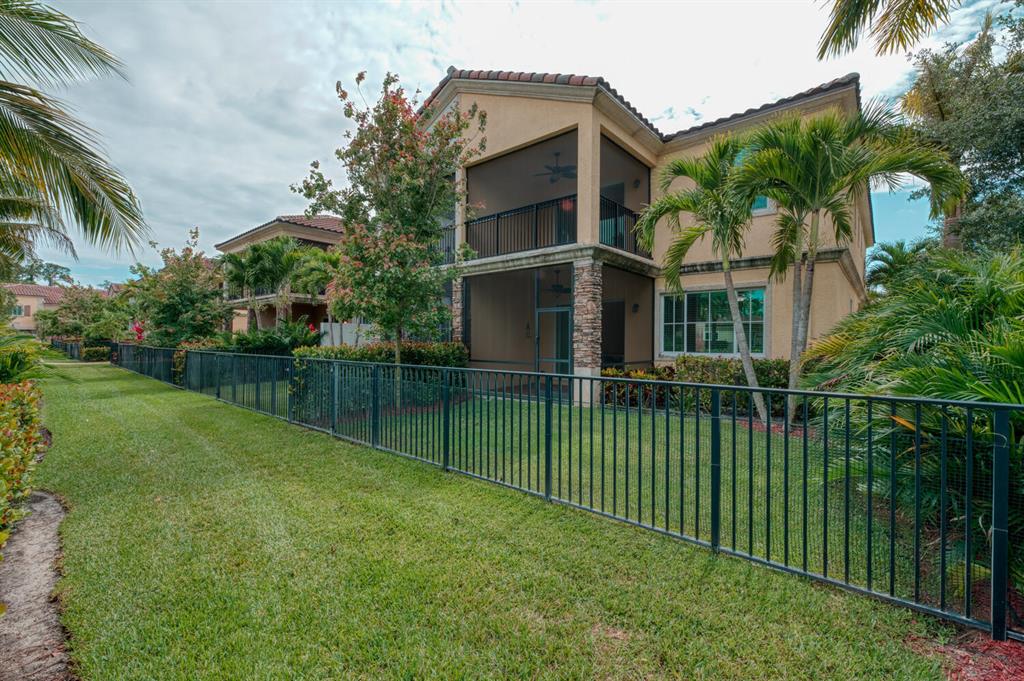 120 Sword Fern Place