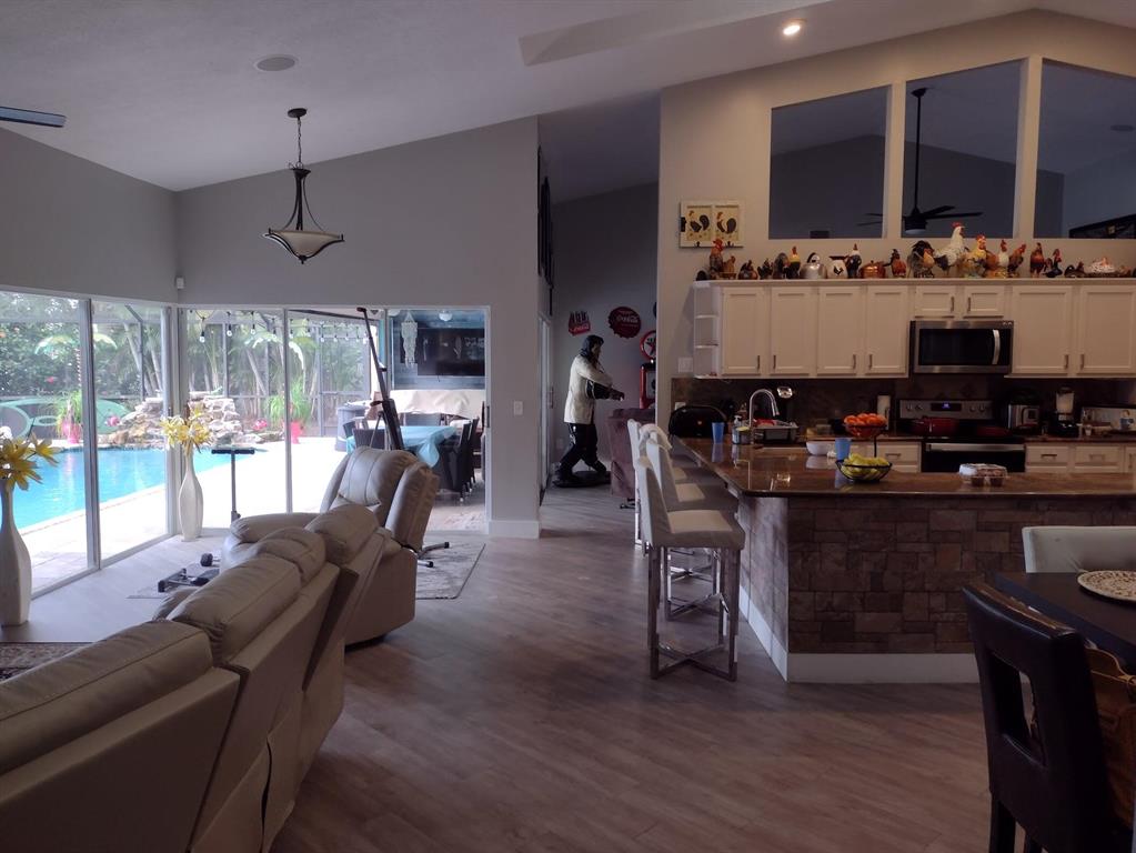 1619 Wiltshire Village Drive