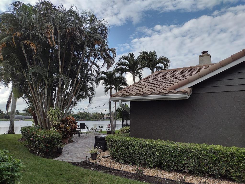 1619 Wiltshire Village Drive