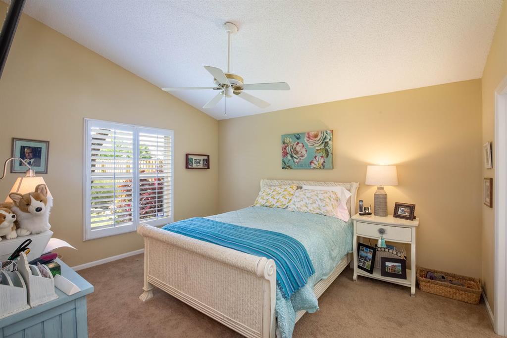 1069 Aviary Road