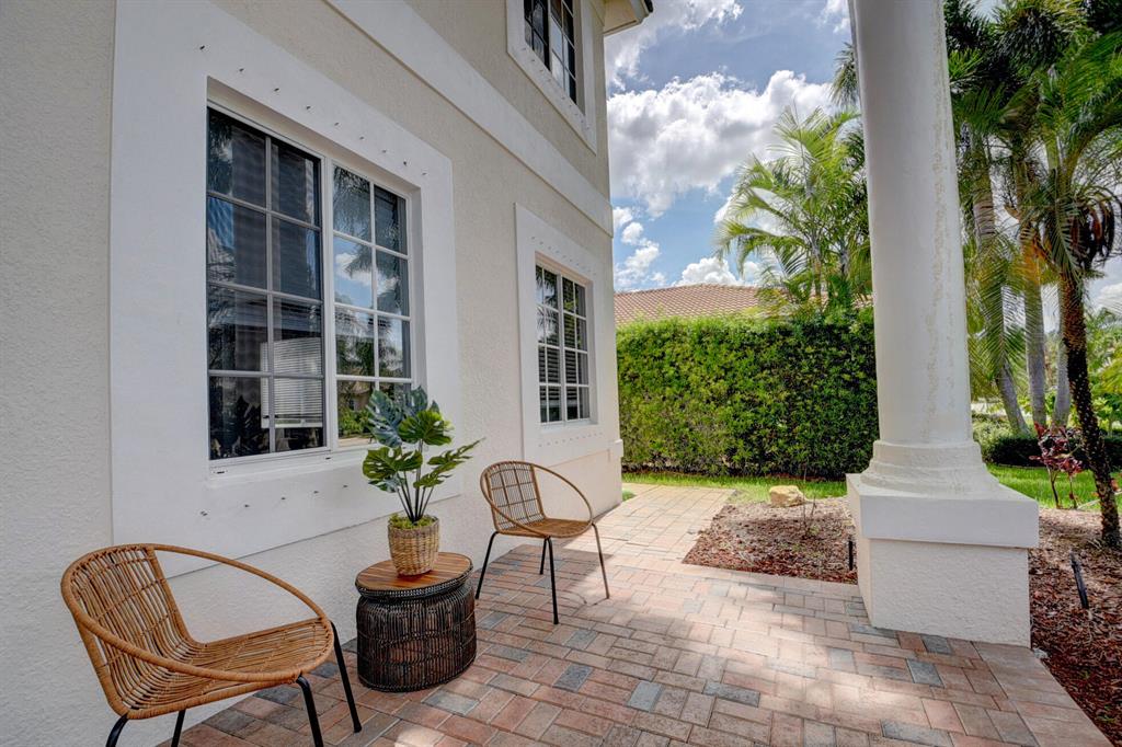 11441 Manatee Bay Lane