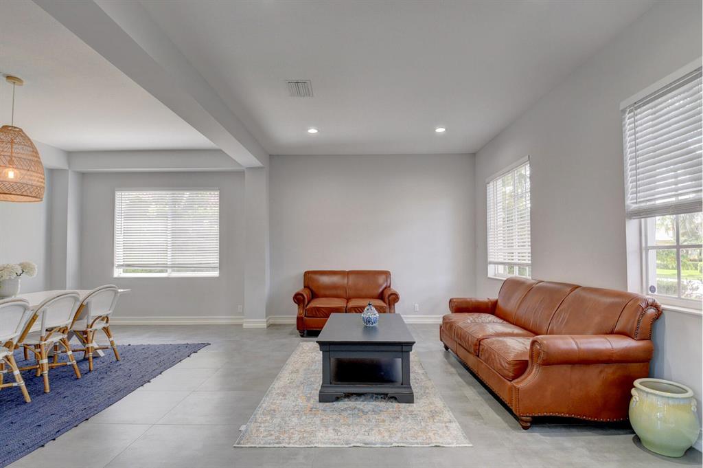 11441 Manatee Bay Lane